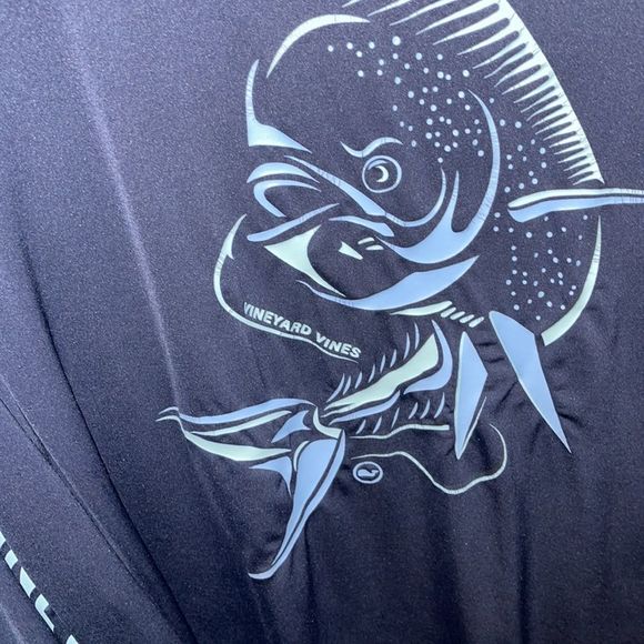 Vineyard Vines DriFit Material Fishing Performance Long Sleeve T-shirt - Picture 2 of 5